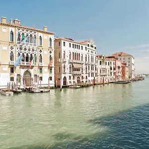 Galleria Hotel Venezia